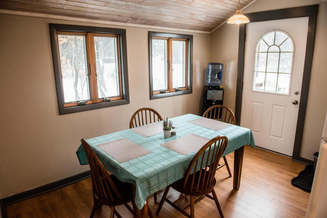 Brook Road Cabin Goshen Extérieur photo